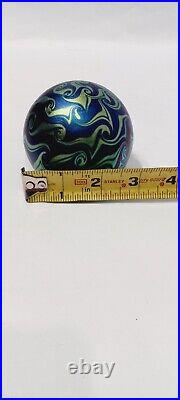 1978 ORIENT & FLUME IRIDESCENT PAPERWEIGHT Blue Aqua Purple Color Changing GLASS