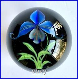 1985 Grant Randolph Studios Blue Iris Handblown Art Glass Round Paperweight