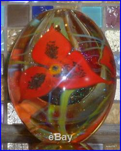 1996 Art Glass Robert Eickholt Bud Vase Paperweight Red Trillium Flowers