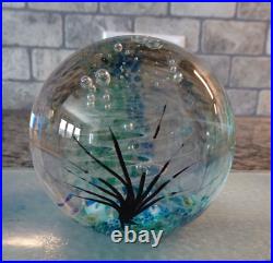 1999 Signed Johnathan Winfisky Round Seascape Art Glass Paperweight