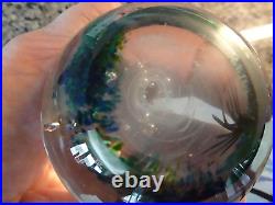 1999 Signed Johnathan Winfisky Round Seascape Art Glass Paperweight