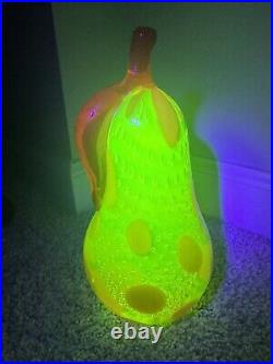 8.5 Vintage Uranium Art Glass PEAR Orange Murano Controlled Bubble UV Glows