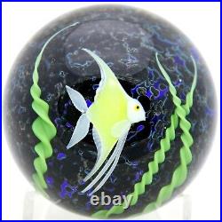 AWESOME Large ORIENT & FLUME White and Yellow ANGELFISH Art Glass PAPERWEIGHT