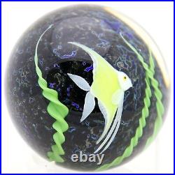 AWESOME Large ORIENT & FLUME White and Yellow ANGELFISH Art Glass PAPERWEIGHT
