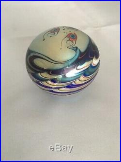 Art Glass Paperweight Fishes Signed Lundberg Studios 1977 LS92837