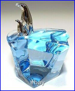 BACCARAT France LIGHT BLUE PENGUINS ON ICEBERG ART GLASS PAPERWEIGHT / FIGURINE