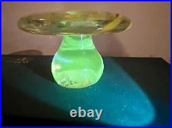 BLENKO Art Glass Mushroom Paperweight Clear / Yellow 3x 4 1/2 UV REACTIVE