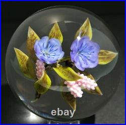 Blue Blossoms Bouquet Berries Art Glass Paperweight Victor Trabucco 2002