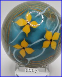 CHRIS BUZZINI / Bridgeton Studio 1978 Lampwork Floral Aqua Round Paperweight