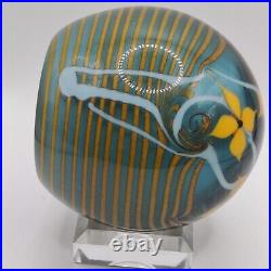 CHRIS BUZZINI / Bridgeton Studio 1978 Lampwork Floral Aqua Round Paperweight