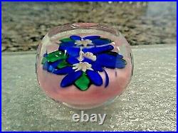 Charles Kaziun Jr Glass Miniature Blue Daffodil POSY FACETED Paperweight