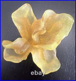 Daum Fleur Violette Iris Flower Pate De Verre Crystal Figurine Paperweight