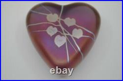 David Salazar Heart Shaped Iridescent Hearts and Vines Paperweight Valentines