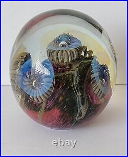 Eickholt Signed WSSC 2003 Anemone Art Glass Paperweight