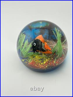 Fish Aquarium Paperweight Murano (withsticker) Italy Art Glass 2.5 Vintage