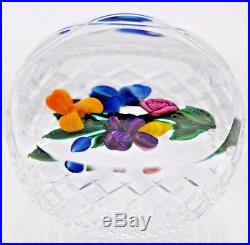 Gorgeous RAY BANFORD Gingham Cut BASKET Flower BOUQUET Art Glass PAPERWEIGHT