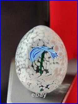 Harv Harris Signed Hand Blowen Glass Egg Paperweight Blue Flower Inside. AMAZING