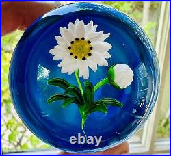 KEN ROSENFELD Exquisite Flower Art Glass PAPERWEIGHT On Cobalt Blue Base 2000