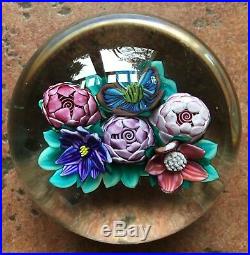 Ken ROSENFELD Large Paperweight withFull 3-D Spherical Bouquet