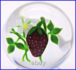 LARGE Fantastic VICTOR TRABUCCO Huge Ripe STRAWBERRY Art Glass PAPERWEIGHT