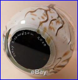 LOVELY CATHY RICHARDSON WINTER SCENE Art Glass PAPERWEIGHT & Signature & Date