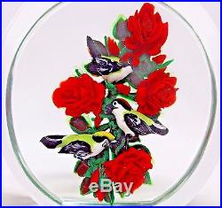 LOVELY Magnum RICK AYOTTE Three BIRDS on RED ROSE BUSH Art Glass PAPERWEIGHT