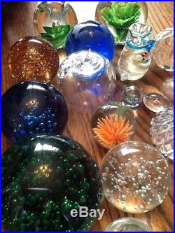 Lot 16 Glass Crystal PaperweightsFishControlled BubblesKissSoccer BallBlue