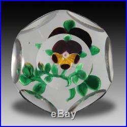 Magnum antique Baccarat pansy, classic French paperweight