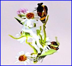 Marvelous PAUL STANKARD Sculpture 2 HONEY BEES and FIGURE Glass PAPERWEIGHT Cube