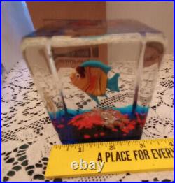 Murano Glass Aquarium With Beautiful Turquoise, Yellow and Orange Fish 3 in Cube