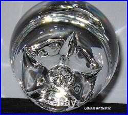 NEW in BOX PERFECT STEUBEN glass APPLE ornamental paperweight crystal heart NYC
