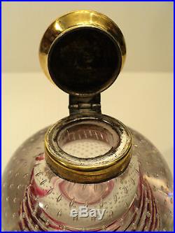NICE ANTIQUE ART GLASS PAPERWEIGHT INKWELL with CRANBERRY SWIRL DECORATION