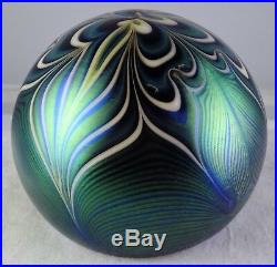 Orient & Flume Pulled Feather Iridescent Studio Art Glass Paperweight 1976