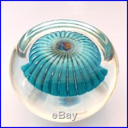 Paul Ysart signed bouquet in stave basket glass paperweight / presse papiers