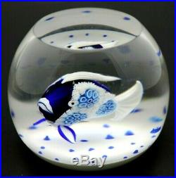 RARE Amazing SAINT LOUIS Colorful BLUE FISH AQUARIUM Art Glass PAPERWEIGHT