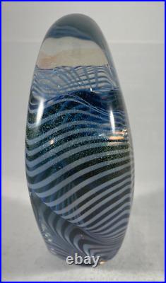 Robert Eickholt Art Glass Paperweight Blue Ribbon Swirl Signed Large Egg! 983