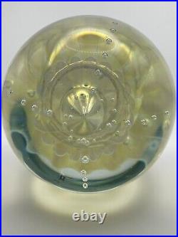 Robert Eickholt Iridescent Jellyfish Art Glass Paperweight Signed 1999
