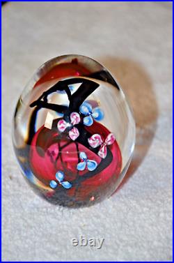 Roger Gandelman art glass Forget Me Nots Egg Shaped paperweight Signed 4