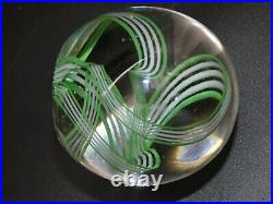 TUNDRA GLASS STUDIO Green and White Ribbon Art Glass Paperweight (1985) VINTAGE