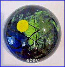 VINTAGE 2004 Hans Joachim Ittig Studio Handmade Art Glass Paperweight SIGNED