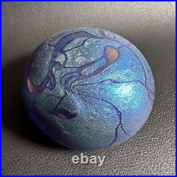 VINTAGE c1980's COLIN HEANEY AUSTRALIAN MADE IRIDESCENT ART GLASS PAPERWEIGHT