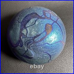 VINTAGE c1980's COLIN HEANEY AUSTRALIAN MADE IRIDESCENT ART GLASS PAPERWEIGHT