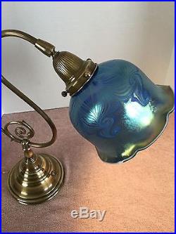 Vandermark D281 Brass/Art Glass Gooseneck Lamp withIridescent Pulled Feather Shade