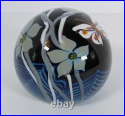 Vintage 1977 Orient and Flume Art Glass Paperweight 1308
