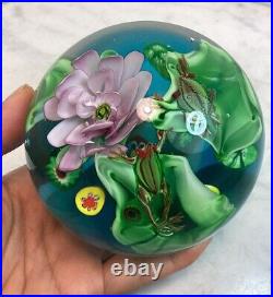 Vintage Large Art Glass Frogs Lilypad Flower Paperweight Unusual