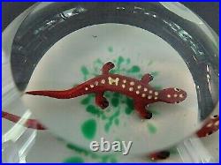 Vintage ROBERT HAMON Art Glass Faceted Lizard on Grass Paperweight Salamander