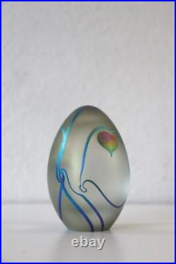 Vintage Robert Eickholt Signed Iridescent Heart Art Glass Paperweight 1987