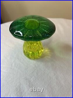 Vintage Uranium/vaseline Glass Mushroom Paperweight 3.5 Glows Med Green/yellow