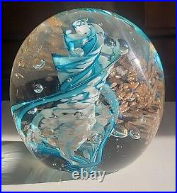 Vtg ART GLASS Paperweight/sgn Robert Hamon/ Blue&Wht Swirl w copper Aventurine/