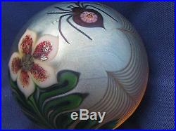 Vtg. ORIENT AND FLUME SPIDER/FLOWER PAPERWEIGHT Iridescent Gold Base, 3, 1978